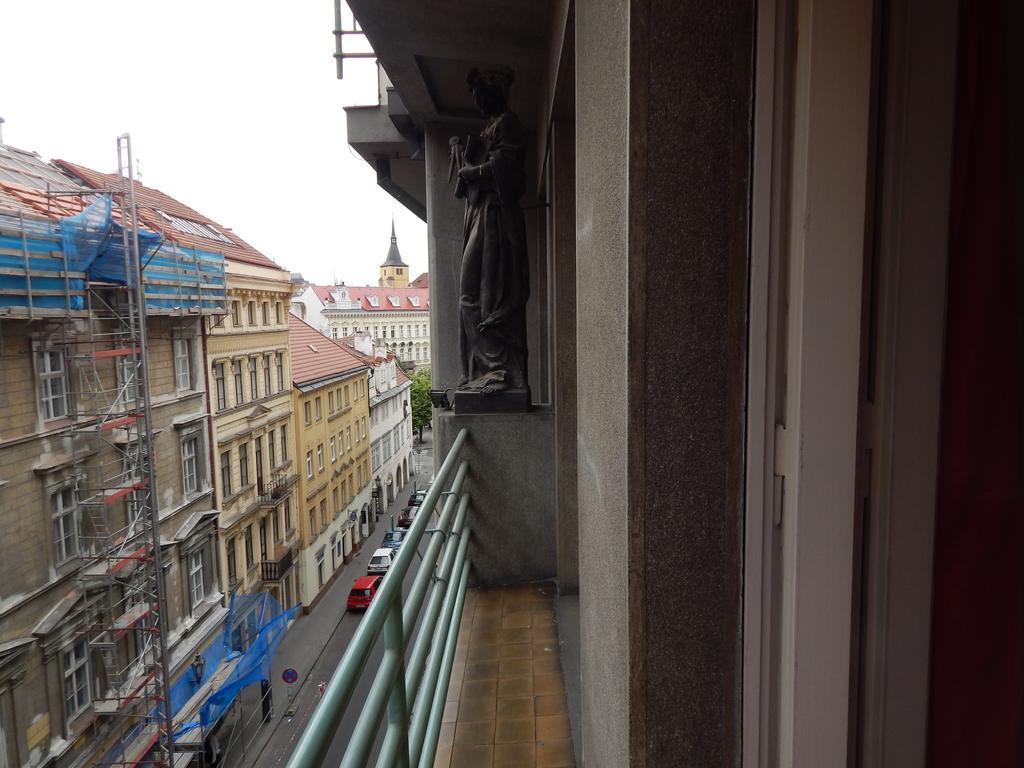 Hostel Delmedio Praha Exteriér fotografie